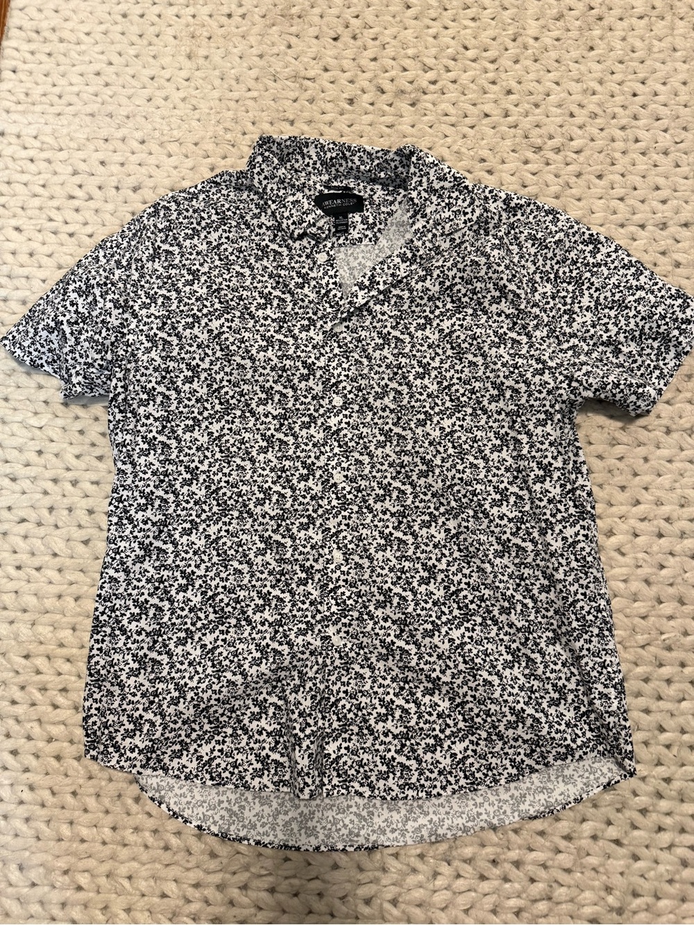 Kenneth Cole Short-Sleeve Floral Button-Down Shirt - Black & White